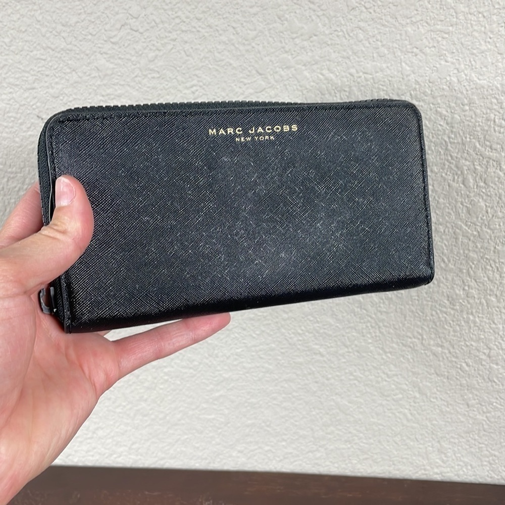 Marc Jacobs Black Saffiano Leather Continental Zip Around Wallet